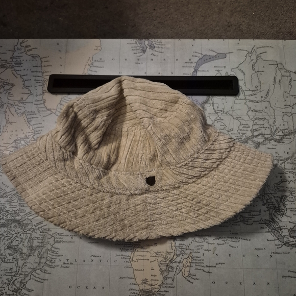 Brixton Cream Corduroy Hat XS - Picture 3 of 3